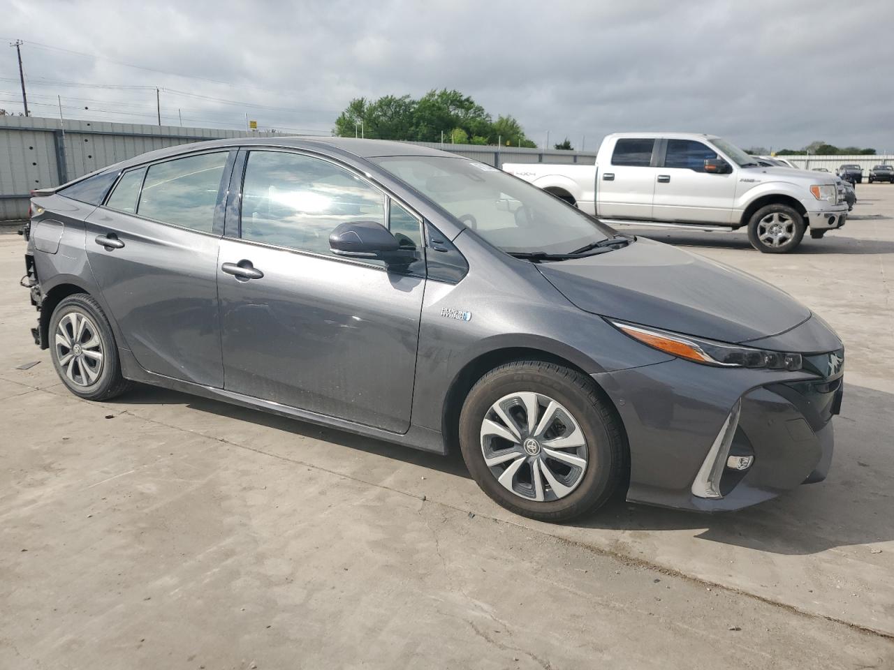 Photo 3 VIN: JTDKARFPXH3039929 - TOYOTA PRIUS 