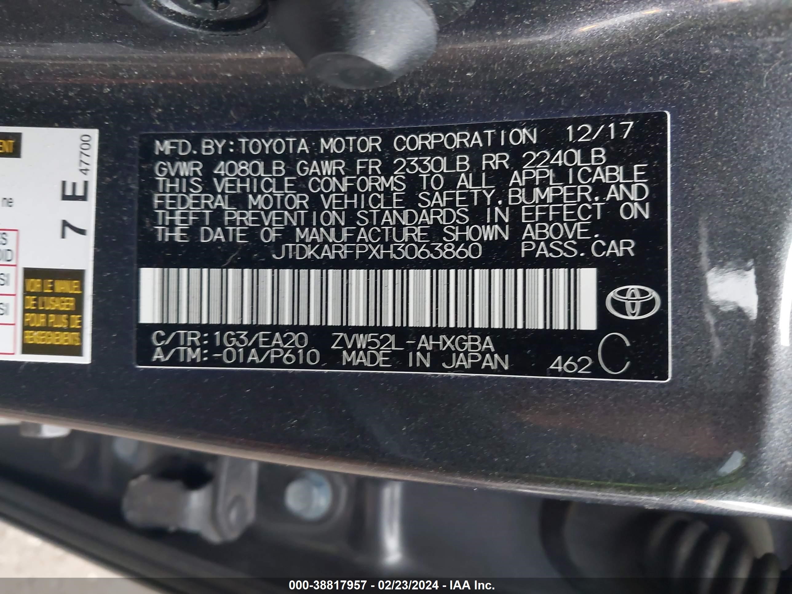 Photo 8 VIN: JTDKARFPXH3063860 - TOYOTA PRIUS 