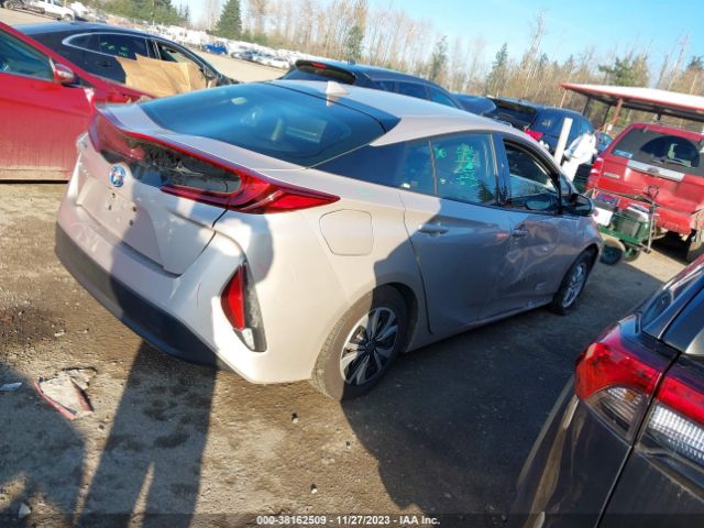 Photo 3 VIN: JTDKARFPXH3063907 - TOYOTA PRIUS PRIME 