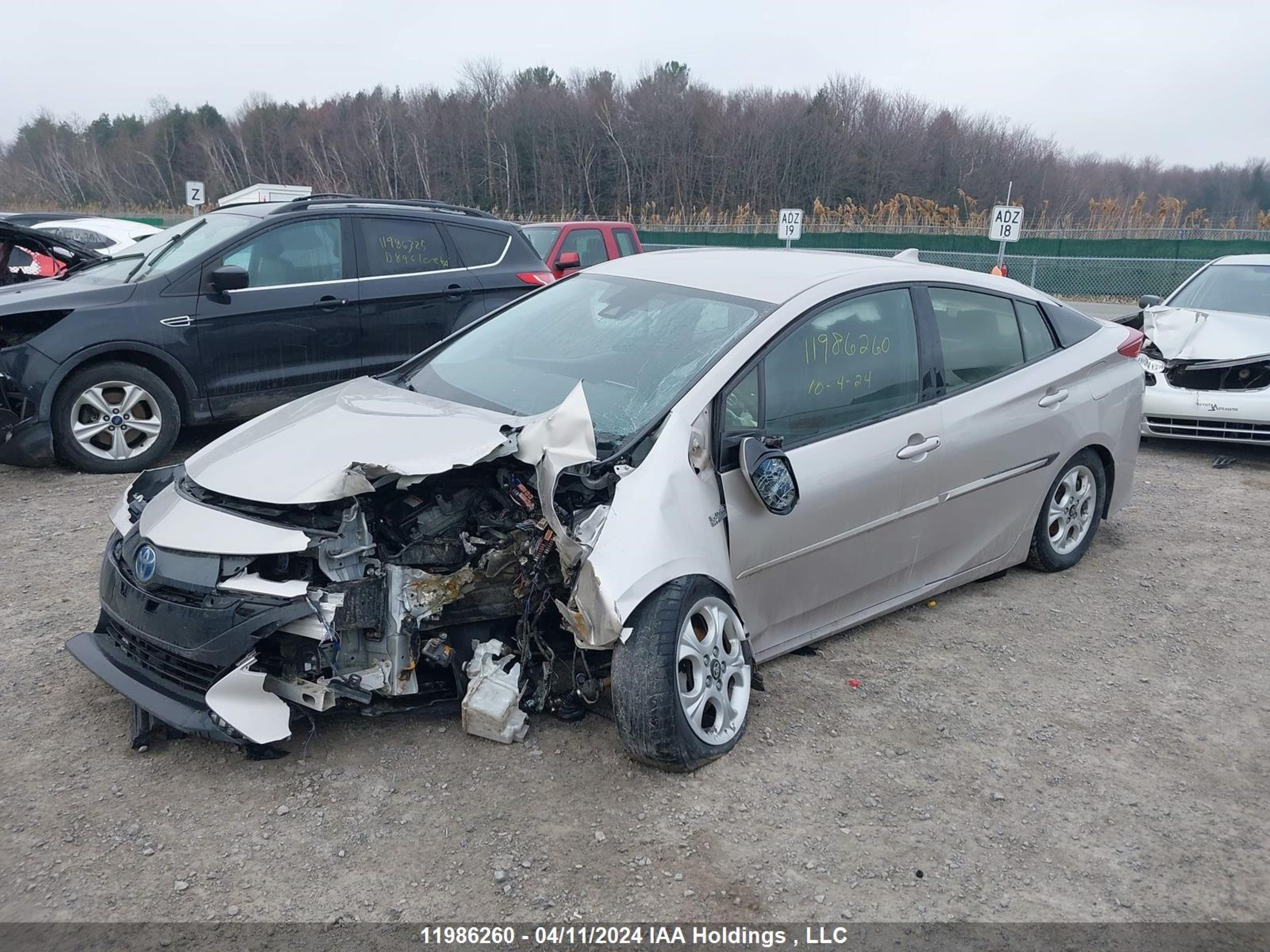 Photo 1 VIN: JTDKARFPXJ3071236 - TOYOTA PRIUS 