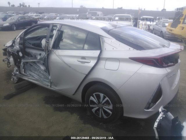 Photo 2 VIN: JTDKARFPXK3110991 - TOYOTA PRIUS PRIME 