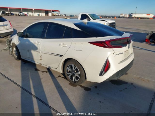 Photo 2 VIN: JTDKARFPXK3116662 - TOYOTA PRIUS PRIME 