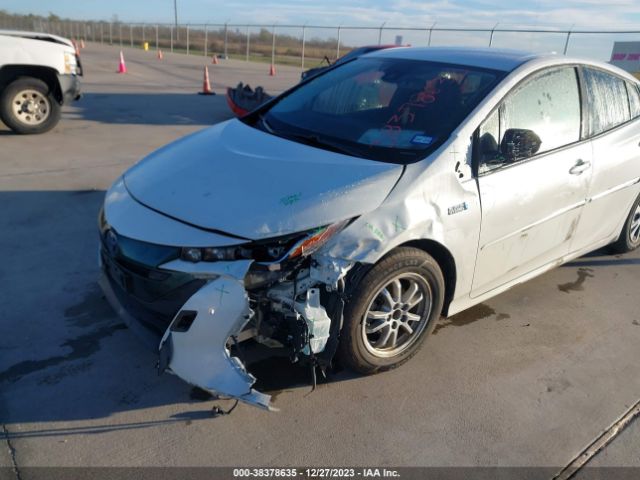 Photo 5 VIN: JTDKARFPXK3116662 - TOYOTA PRIUS PRIME 