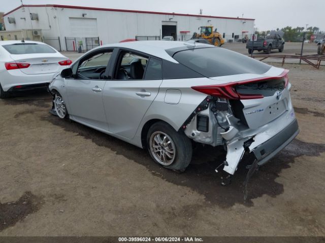 Photo 2 VIN: JTDKARFPXK3119903 - TOYOTA PRIUS PRIME 