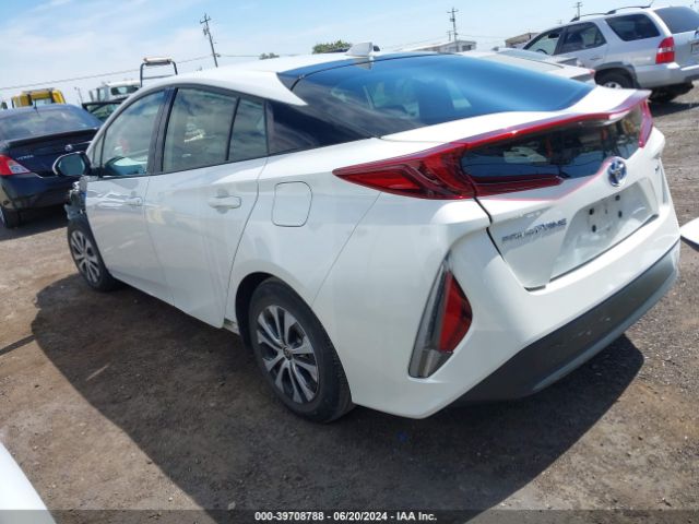 Photo 2 VIN: JTDKARFPXL3151509 - TOYOTA PRIUS PRIME 