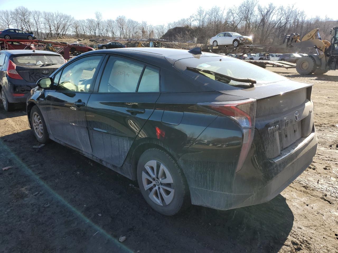 Photo 1 VIN: JTDKARFU0G3010301 - TOYOTA PRIUS 