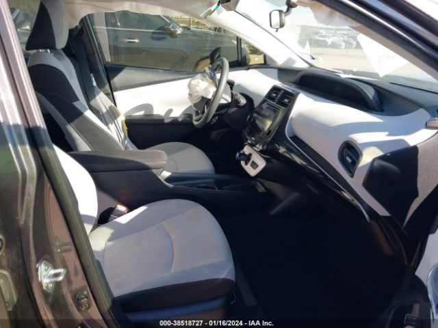 Photo 4 VIN: JTDKARFU0G3505145 - TOYOTA PRIUS 