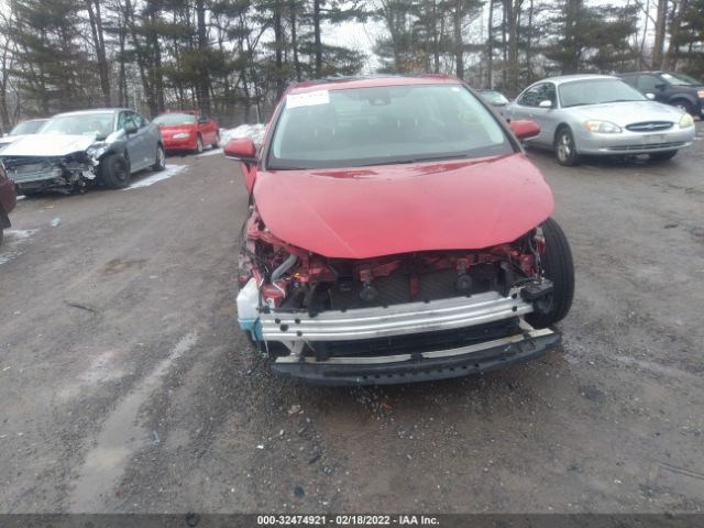 Photo 5 VIN: JTDKARFU0G3508725 - TOYOTA PRIUS 