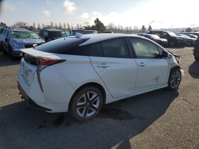 Photo 2 VIN: JTDKARFU0G3512306 - TOYOTA PRIUS 