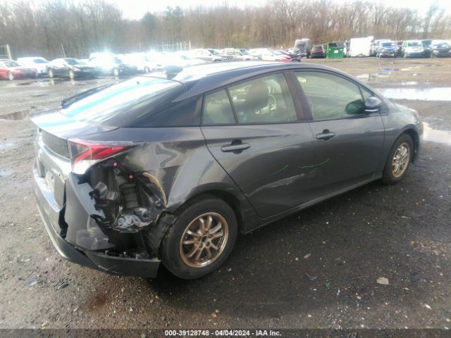 Photo 3 VIN: JTDKARFU0G3514802 - TOYOTA PRIUS 