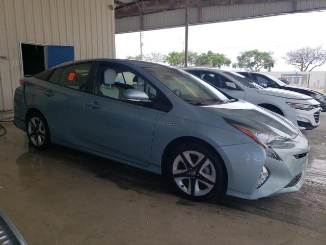 Photo 3 VIN: JTDKARFU0G3516940 - TOYOTA PRIUS 