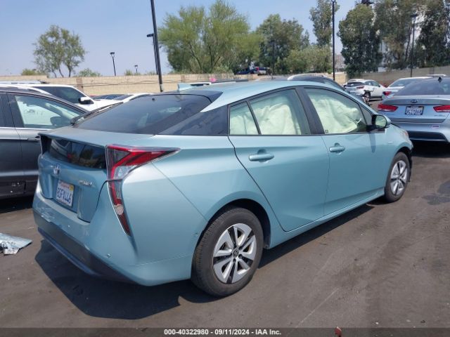 Photo 3 VIN: JTDKARFU0H3052906 - TOYOTA PRIUS 