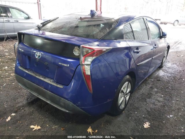 Photo 3 VIN: JTDKARFU0H3528894 - TOYOTA PRIUS 