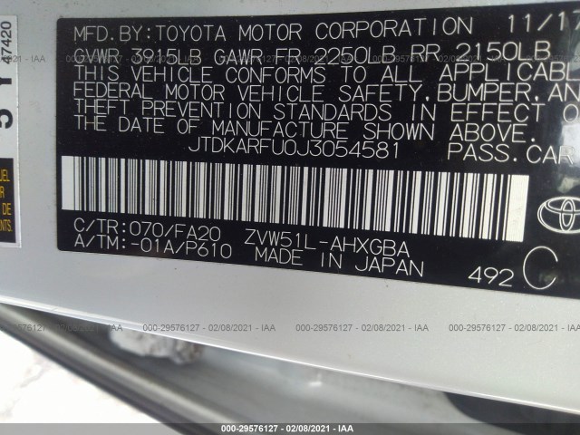 Photo 8 VIN: JTDKARFU0J3054581 - TOYOTA PRIUS 