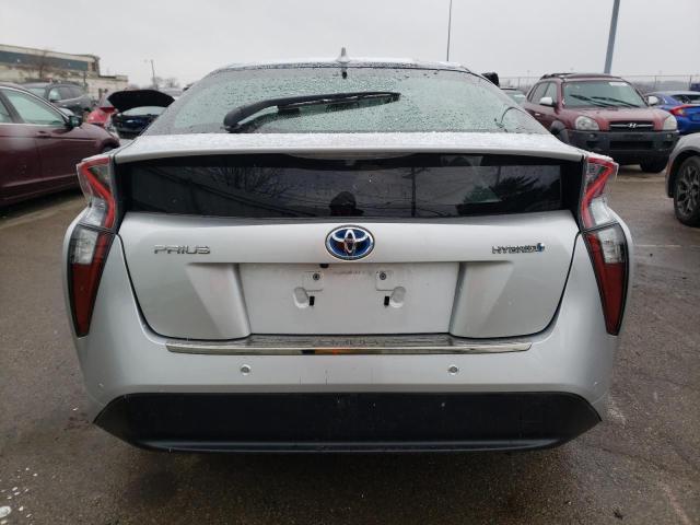 Photo 5 VIN: JTDKARFU0J3063393 - TOYOTA PRIUS 