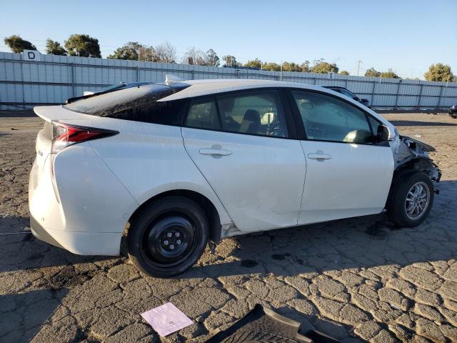 Photo 2 VIN: JTDKARFU0J3549332 - TOYOTA PRIUS 