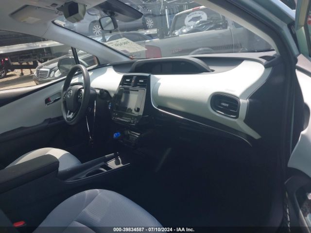 Photo 4 VIN: JTDKARFU0K3100539 - TOYOTA PRIUS 