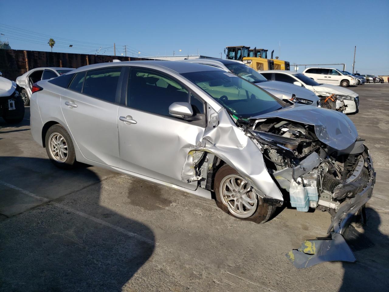 Photo 3 VIN: JTDKARFU0L3102843 - TOYOTA PRIUS 