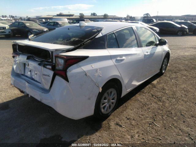 Photo 3 VIN: JTDKARFU0L3110098 - TOYOTA PRIUS 