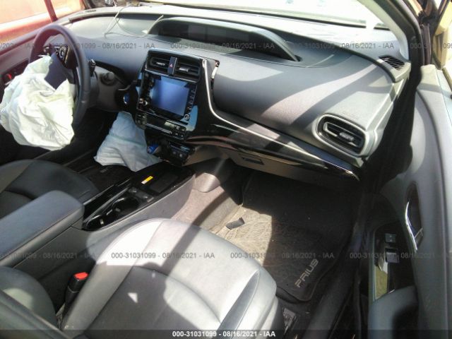 Photo 4 VIN: JTDKARFU0L3115981 - TOYOTA PRIUS 