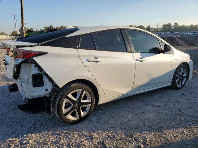 Photo 2 VIN: JTDKARFU1G3002899 - TOYOTA PRIUS 