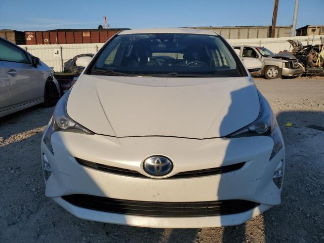 Photo 4 VIN: JTDKARFU1G3002899 - TOYOTA PRIUS 