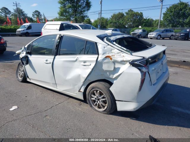 Photo 2 VIN: JTDKARFU1G3009304 - TOYOTA PRIUS 