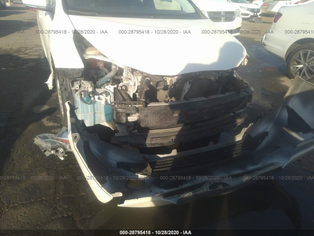 Photo 5 VIN: JTDKARFU1G3025924 - TOYOTA PRIUS 