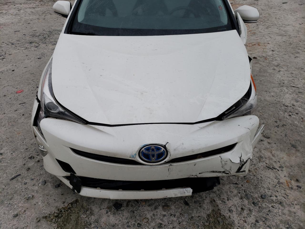 Photo 10 VIN: JTDKARFU1G3501010 - TOYOTA PRIUS 