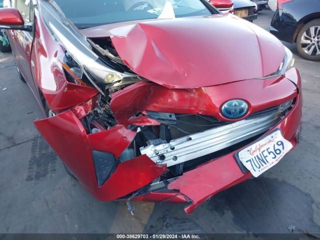 Photo 5 VIN: JTDKARFU1G3523458 - TOYOTA PRIUS 