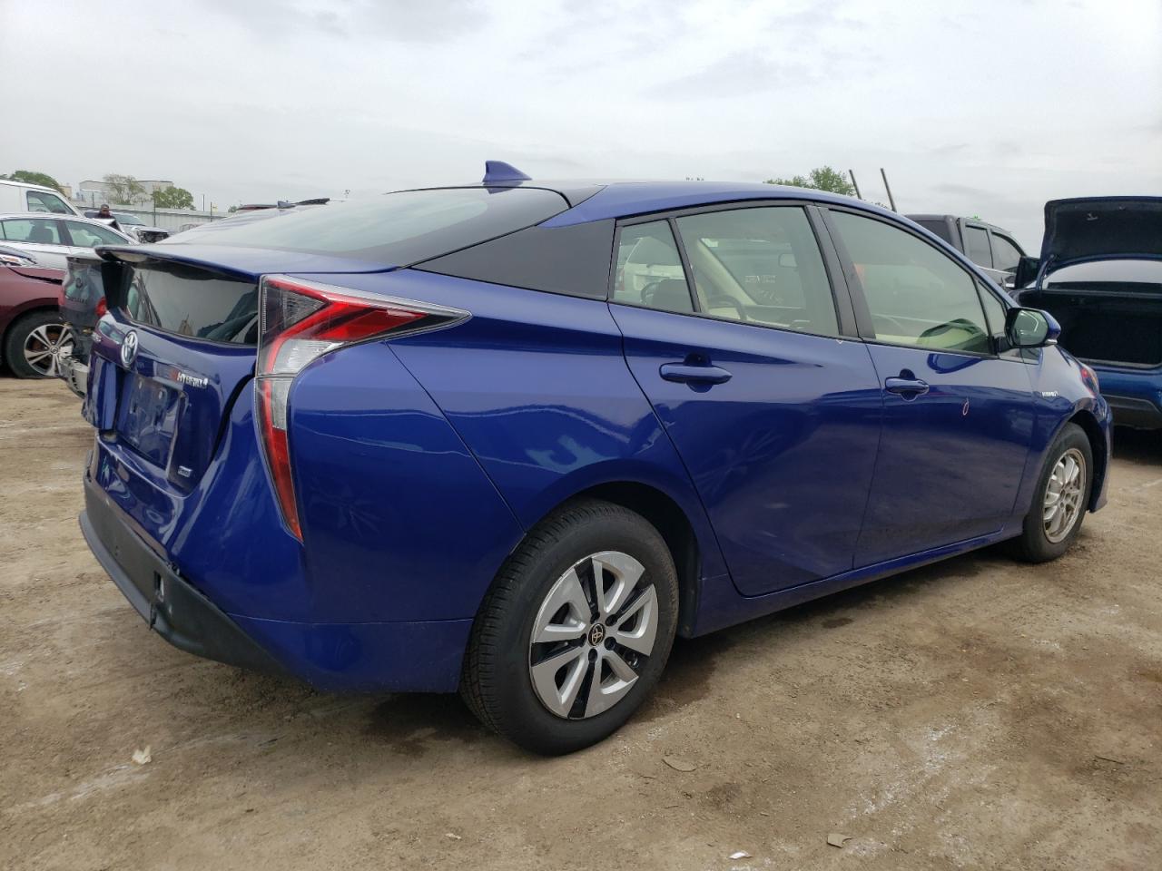 Photo 2 VIN: JTDKARFU1H3050789 - TOYOTA PRIUS 