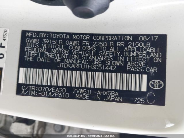 Photo 8 VIN: JTDKARFU1H3051442 - TOYOTA PRIUS 