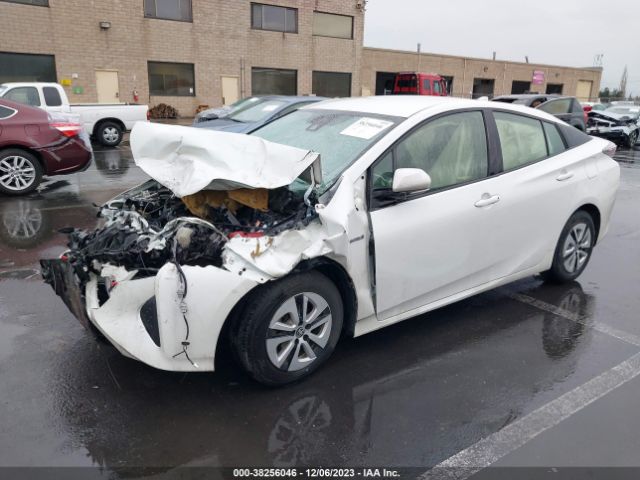 Photo 1 VIN: JTDKARFU1J3057425 - TOYOTA PRIUS 