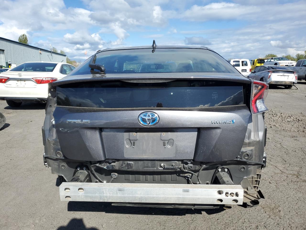 Photo 5 VIN: JTDKARFU1J3549808 - TOYOTA PRIUS 