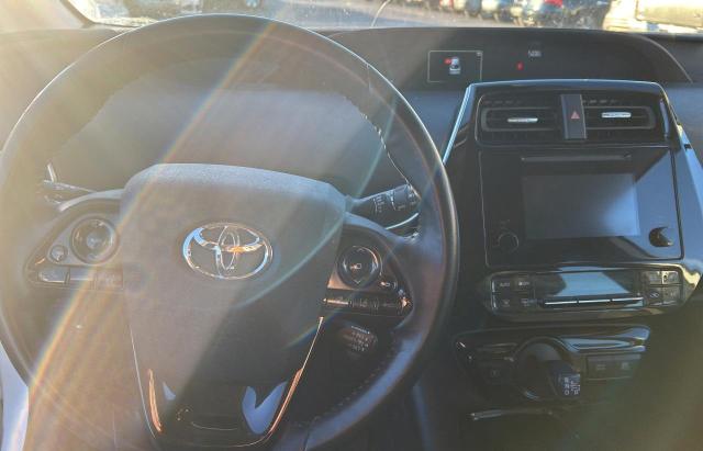 Photo 8 VIN: JTDKARFU1K3070550 - TOYOTA PRIUS 