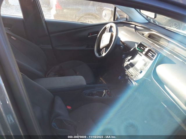 Photo 4 VIN: JTDKARFU1K3097408 - TOYOTA PRIUS 