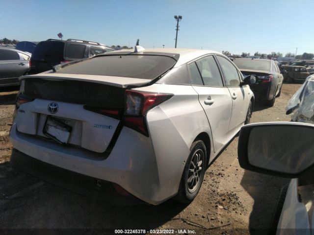 Photo 3 VIN: JTDKARFU1L3104245 - TOYOTA PRIUS 