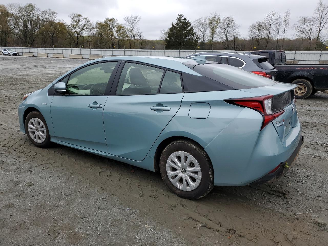 Photo 1 VIN: JTDKARFU1L3114046 - TOYOTA PRIUS 