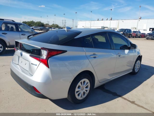 Photo 3 VIN: JTDKARFU1L3122583 - TOYOTA PRIUS 