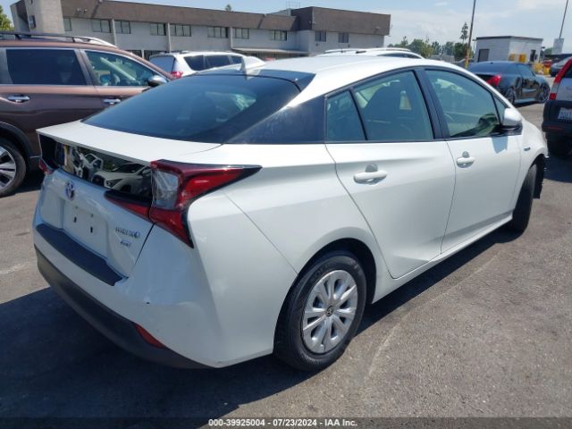 Photo 3 VIN: JTDKARFU1L3122955 - TOYOTA PRIUS 