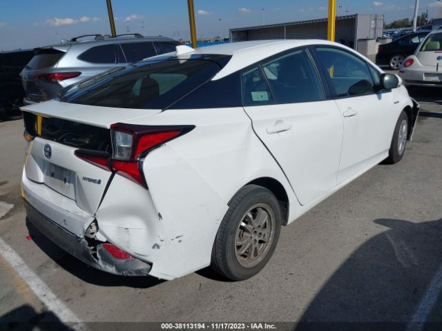 Photo 3 VIN: JTDKARFU1L3124270 - TOYOTA PRIUS 