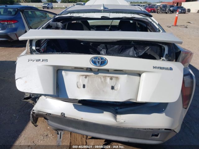 Photo 5 VIN: JTDKARFU2G3002619 - TOYOTA PRIUS 