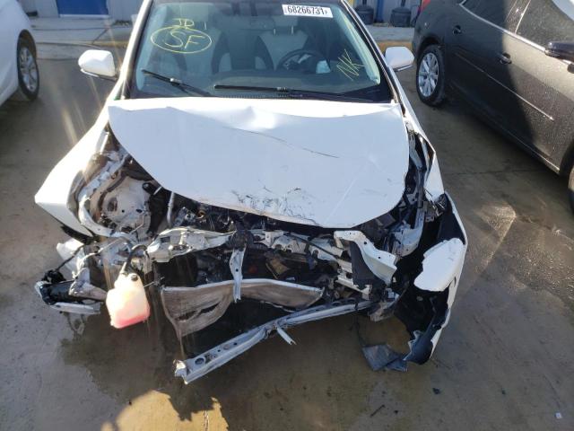 Photo 8 VIN: JTDKARFU2G3006993 - TOYOTA PRIUS 