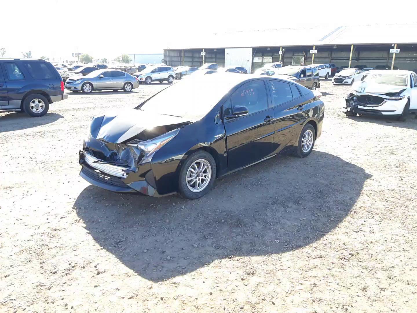 Photo 10 VIN: JTDKARFU2G3015032 - TOYOTA PRIUS 