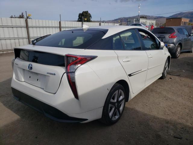 Photo 2 VIN: JTDKARFU2G3015256 - TOYOTA PRIUS 