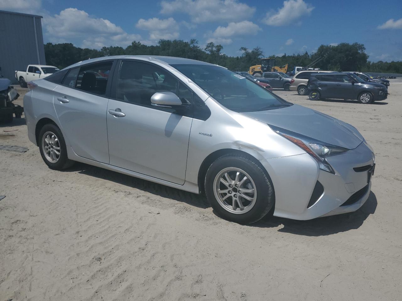 Photo 3 VIN: JTDKARFU2H3032656 - TOYOTA PRIUS 