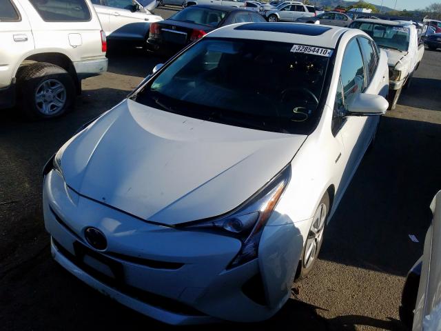 Photo 1 VIN: JTDKARFU2J3054713 - TOYOTA PRIUS 