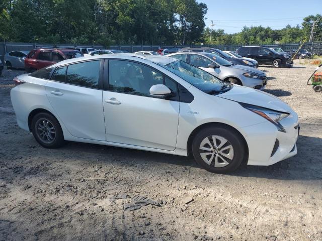 Photo 3 VIN: JTDKARFU2J3544973 - TOYOTA PRIUS 