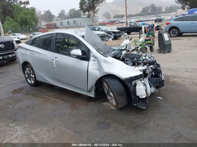 Photo 0 VIN: JTDKARFU2J3552703 - TOYOTA PRIUS 