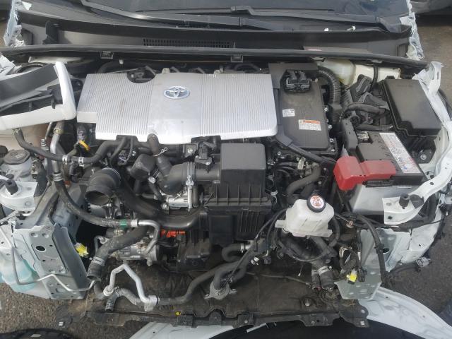 Photo 6 VIN: JTDKARFU2K3092623 - TOYOTA PRIUS 